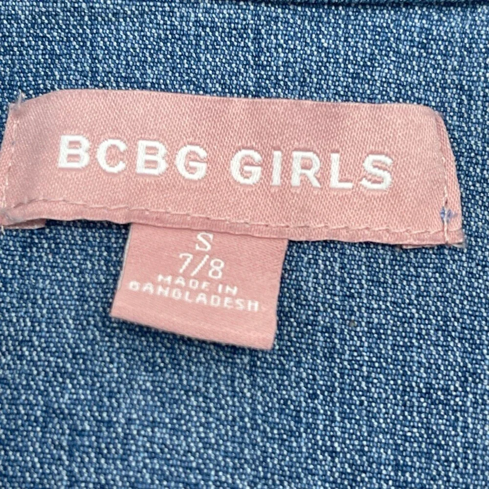BCBG girls denim jacket size 7/8 great conditions